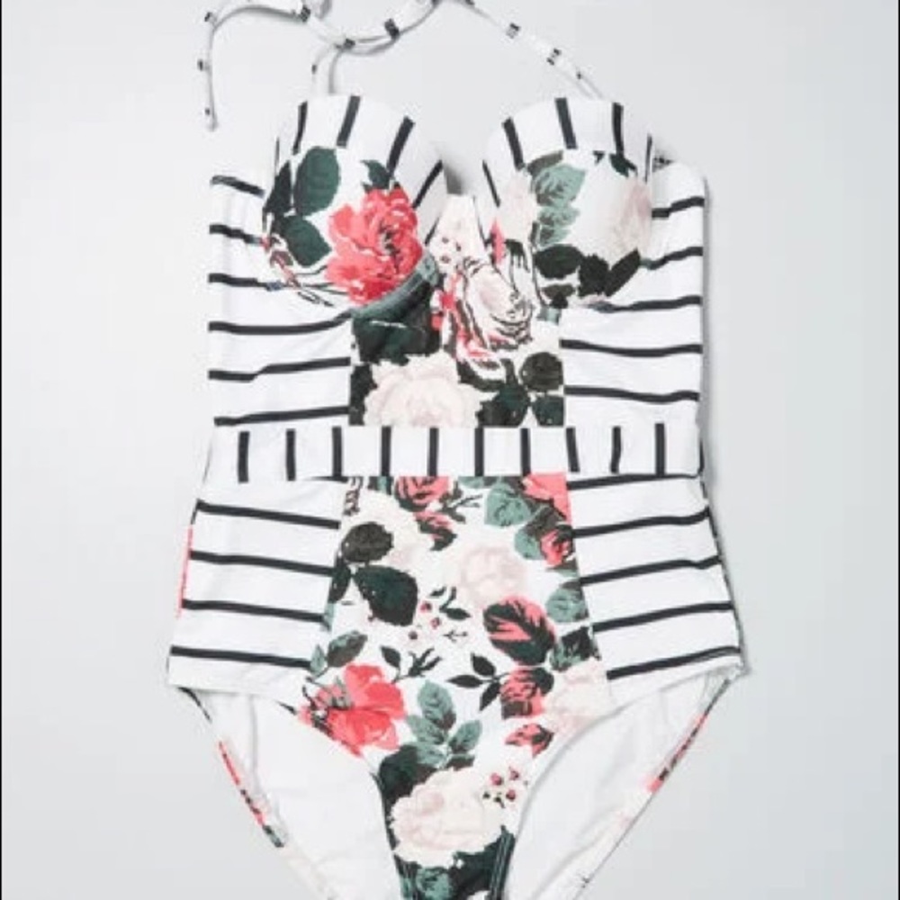 ModCloth Harper one piece - Picture 4 of 14